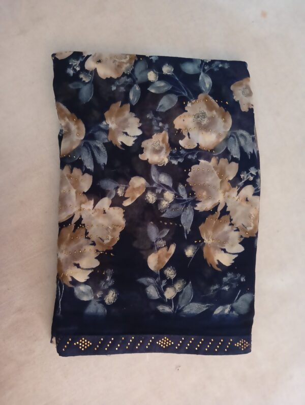 Navy Blue Printed Georgette Saree with Floral Design - Image 3