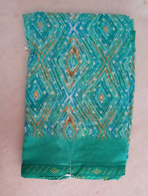 Sea Green Printed Georgette Saree with Abstract Design - Image 3